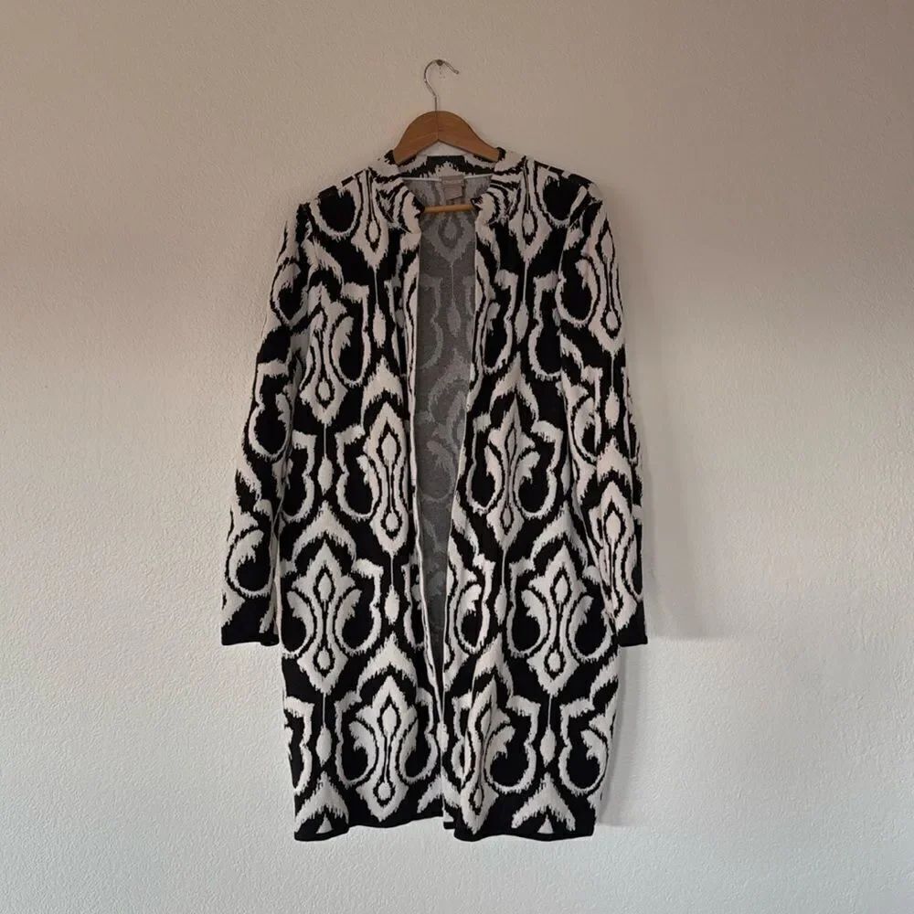 B&W printed cardigan